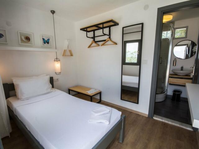 фото отеля Daphnis Hotel изображение №21