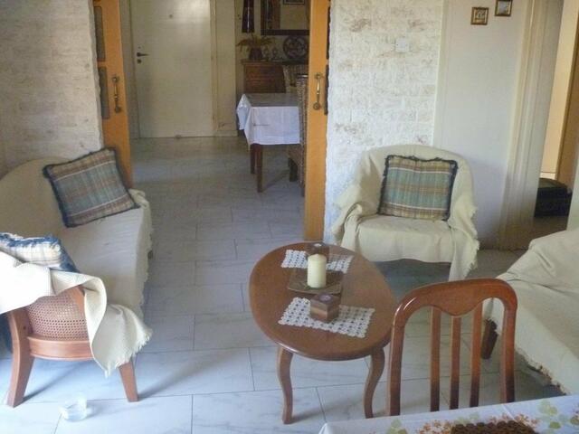 фото отеля Larnaca City изображение №25