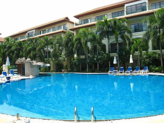 фото отеля Baan Puri Apartments изображение №9