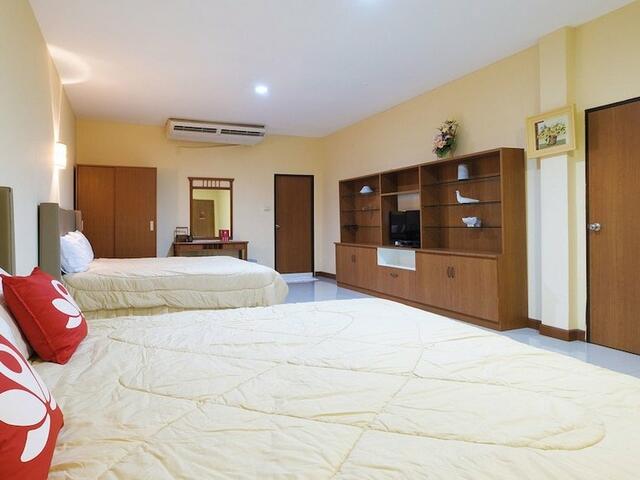 фото ZEN Rooms Rama 3 - Hostel изображение №6