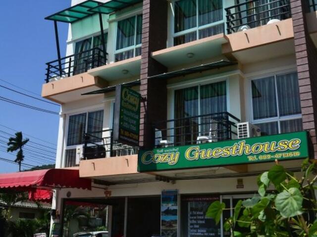 фото Cozy Guesthouse Phuket изображение №2