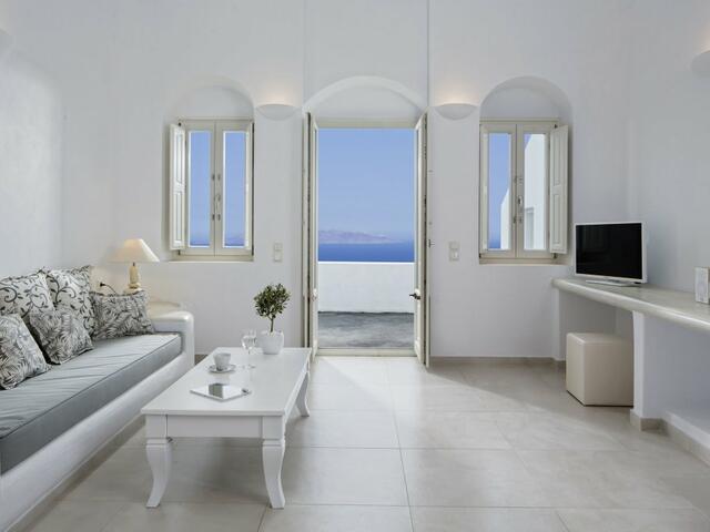 фото отеля Amber Light Villas Santorini изображение №21