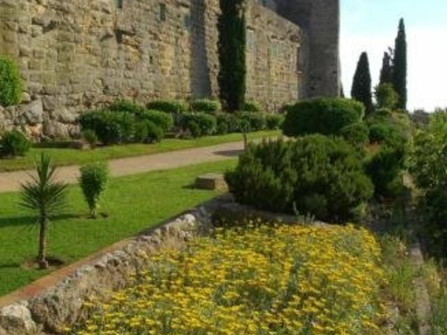фото Hostal Alhambra Tarragona изображение №2