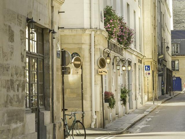 фото отеля Hôtel Jeanne d'Arc Le Marais изображение №1