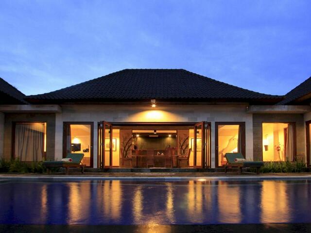 фотографии отеля Villa Agung Khalia изображение №15