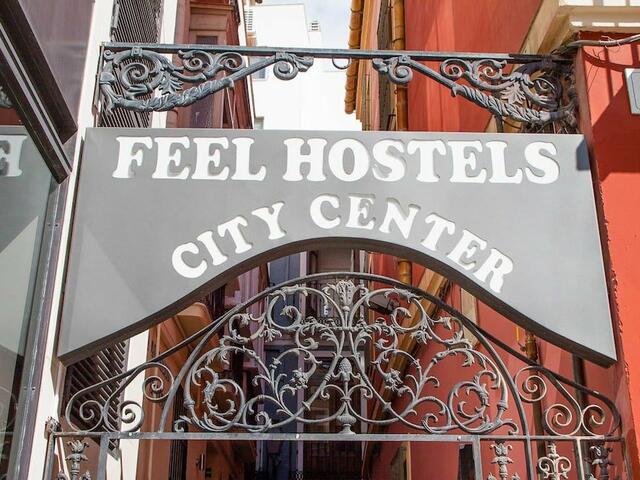 фото Feel Hostels City Center изображение №2