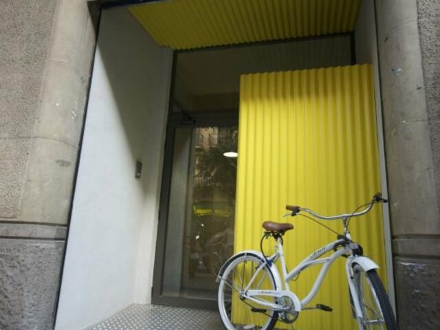 фото отеля Barcelona Bed&Bike - Hostel изображение №1