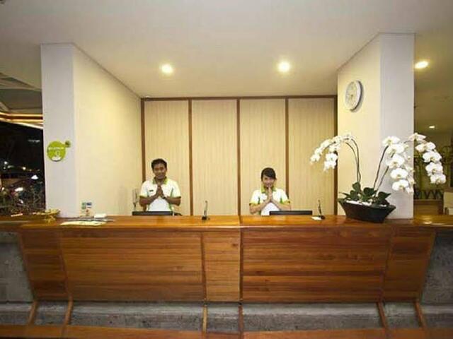 фото отеля ZEN Rooms Raya Kuta 3 изображение №25
