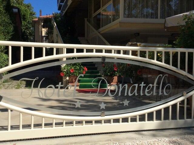 фотографии The Donatello Hotel Cesenatico изображение №24