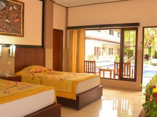 фотографии отеля Suriwathi Hotel изображение №27