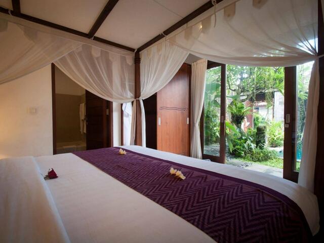фотографии отеля Bali Life Villa at Bumi Ayu изображение №23