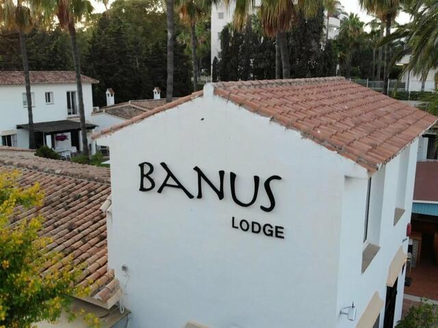 фото отеля Banus Lodge изображение №1