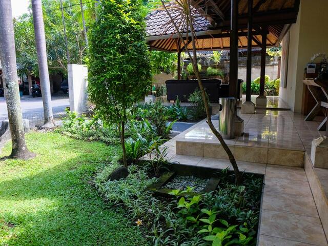фотографии отеля Gracia Bali Villas & Apartment изображение №7