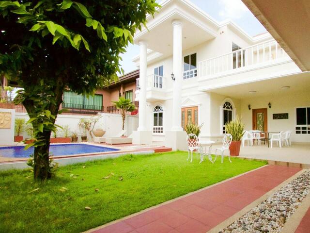 фотографии Sweet Villa Pattaya изображение №8
