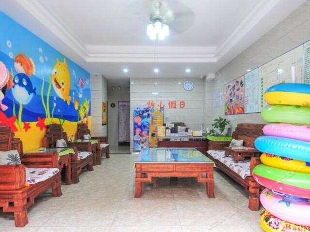 фото отеля Yixin Holiday Family Hostel изображение №5