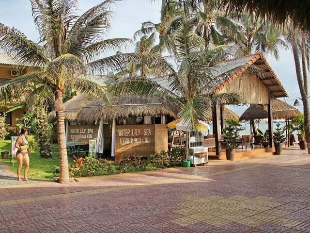 фото Nang Hon Rom Resort изображение №18