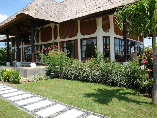 фото отеля Villa Pelangi Bali изображение №5