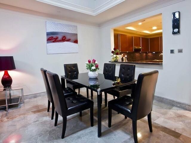 фото отеля Palm Jumeirah North/South Residence изображение №1