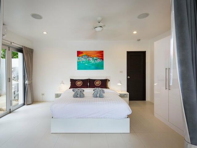 фото 3 Bedroom Seaview Villa Esprit изображение №22