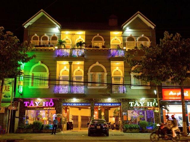 фото отеля Tay Ho Hotel изображение №1