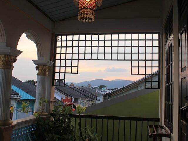 фотографии отеля Thalang Guesthouse изображение №19