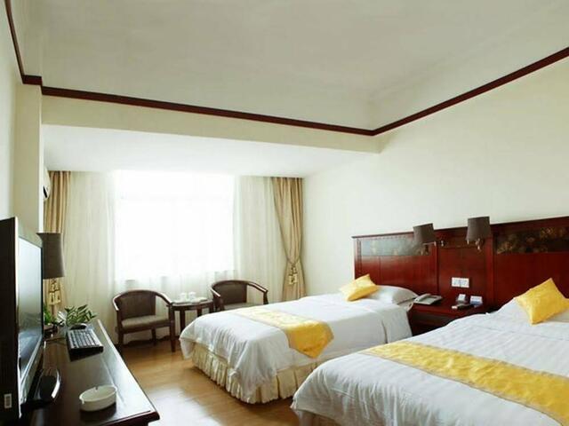 фото отеля Huayuan Hot Spring Hotel Railway изображение №5
