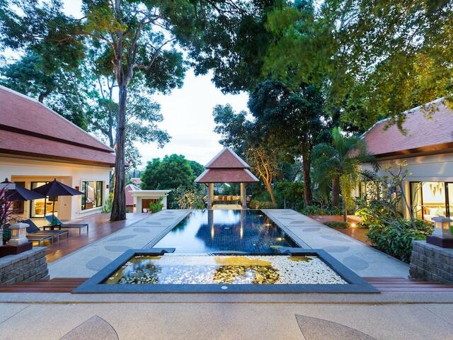 фото отеля Nai Harn Baan-Bua Villas изображение №21