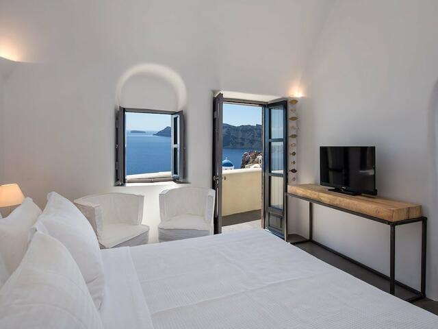 фото отеля Aerie-Santorini изображение №13