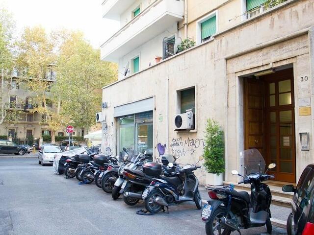 фото отеля Windows on Rome изображение №9