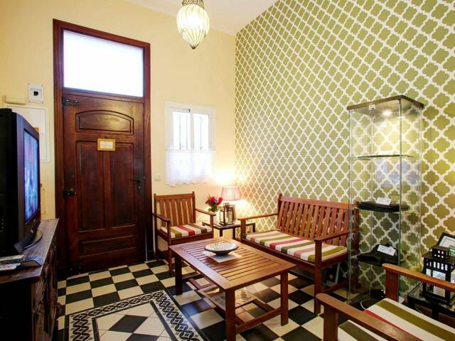 фото отеля Malaga Lodge Guesthouse изображение №9