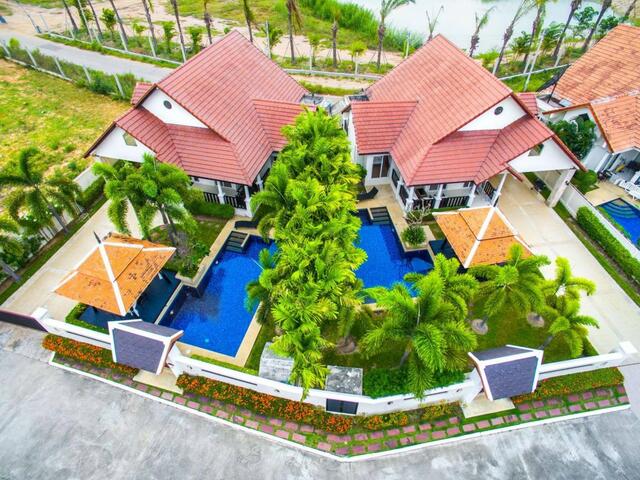 фото отеля VIP Villas Pattaya Park Villas Jomtien Beach изображение №21