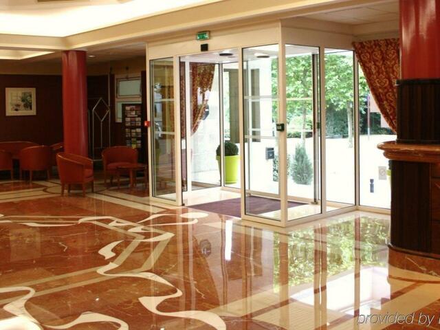 фото отеля Villa Bellagio Bussy-Saint-Georges изображение №13
