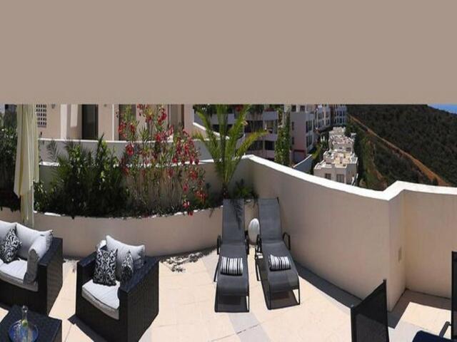 фото Marbella Luxury Penthouse изображение №14