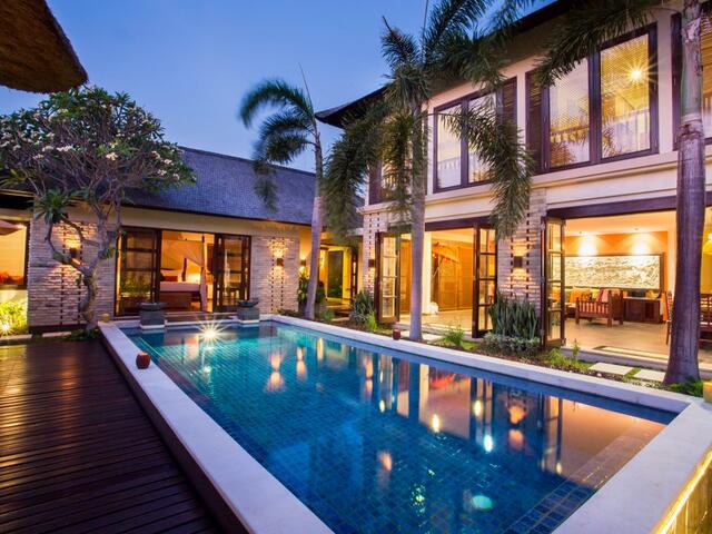 фото отеля Villa Saffron Seminyak Bali изображение №9