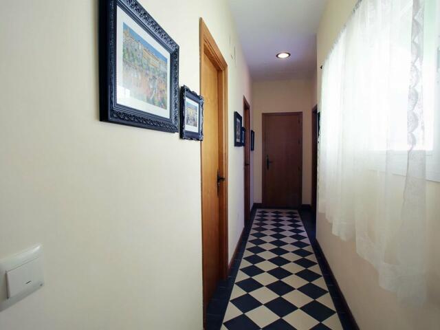 фото отеля Malaga Lodge Guesthouse изображение №25