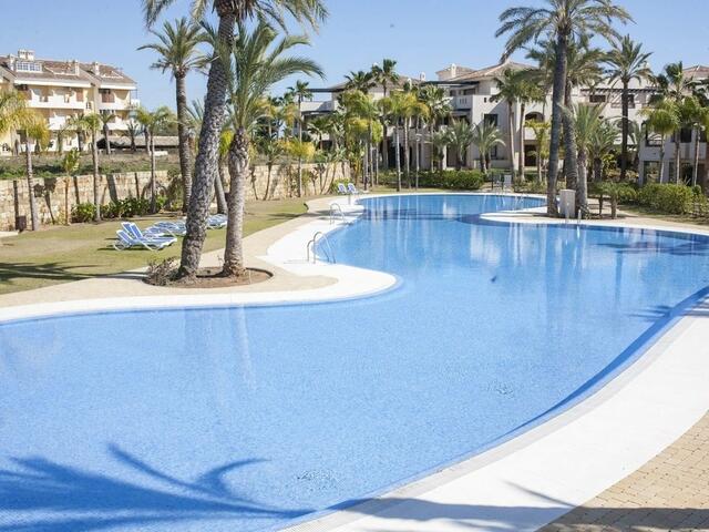 фото отеля Marbella getaway!! изображение №9