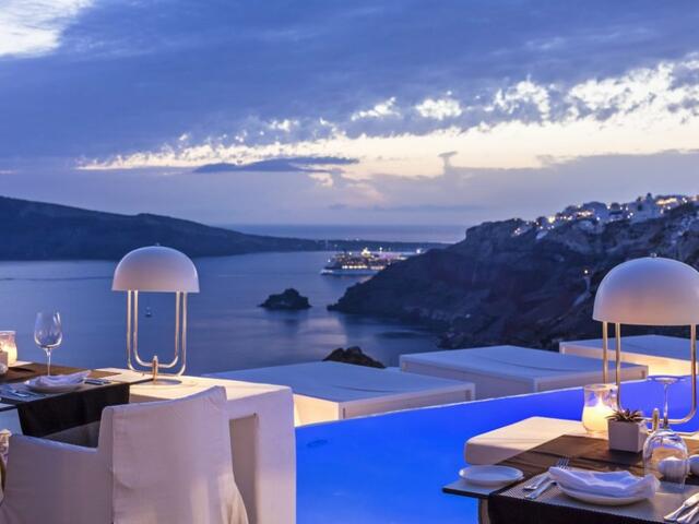 фото отеля Kirini Santorini изображение №9