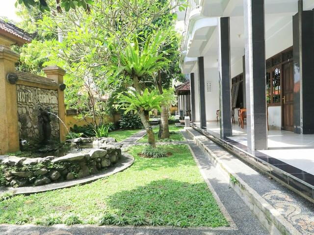 фотографии Hotel Gianyar изображение №8