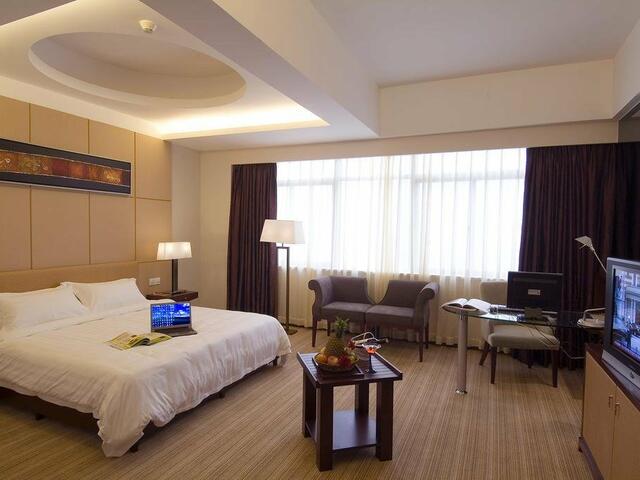 фотографии отеля Hainan Wanlilong Business Hotel изображение №19