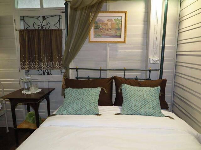 фото отеля Siri Suvan @ Rambuttri Guest House изображение №1