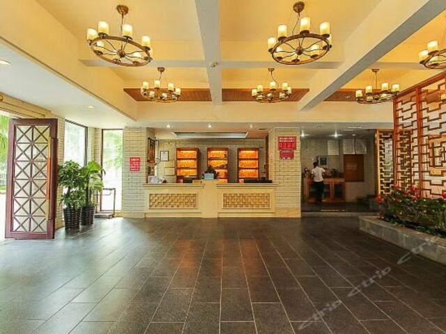 фотографии отеля Chengshi Holiday Hotel Haikou Haikouwan изображение №7