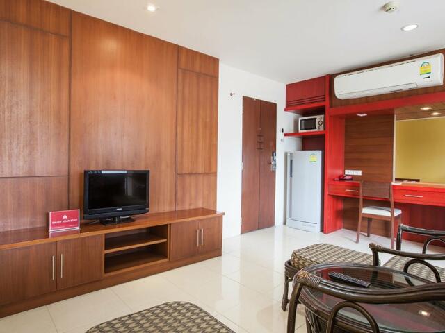 фото Отель ZEN Rooms Chaofa East Road изображение №2