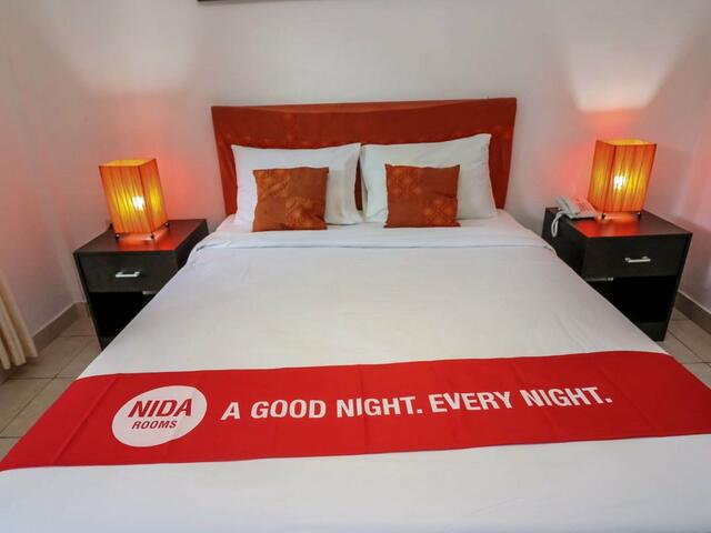 фото отеля Nida Rooms Kuta Segara Beach Comfy изображение №1