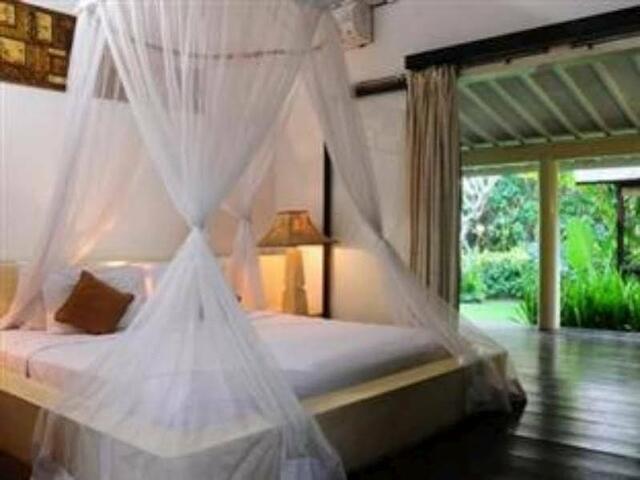 фото отеля Villa Sumatra Bali изображение №1