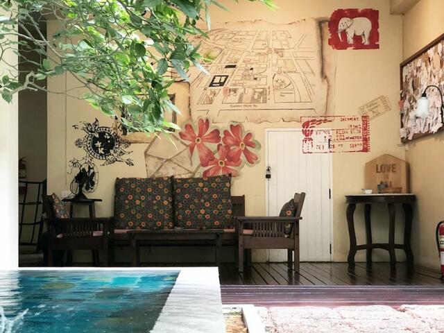 фото Feung Nakorn Balcony Rooms and Cafe изображение №30
