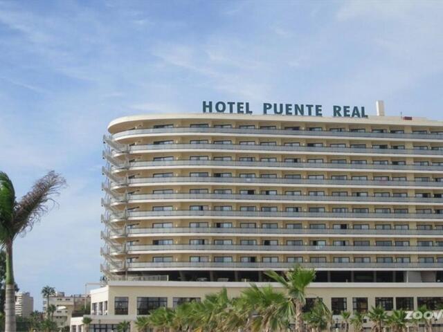 фото отеля Hotel Puente Real изображение №1