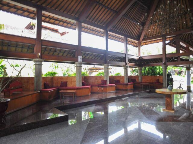 фото отеля Airy Ubud Hanoman Padang Tegal Bali изображение №5