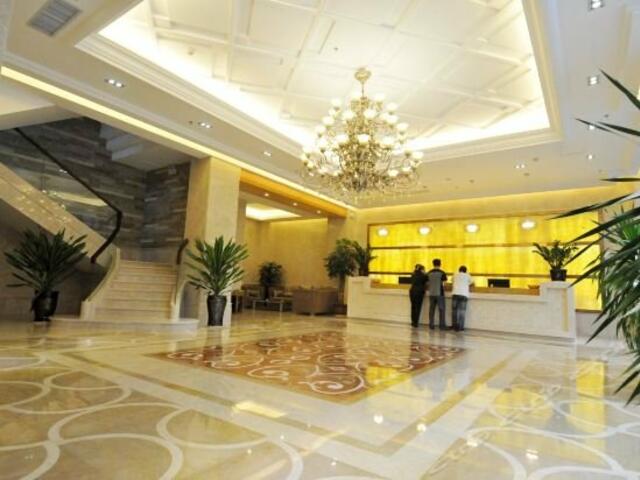фото Nanlong Hotel изображение №2