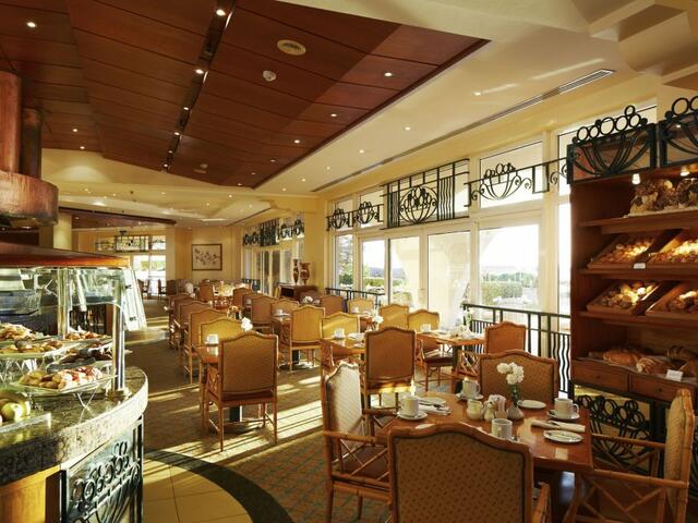 фото Hurghada Suites Serviced by Marriott изображение №6