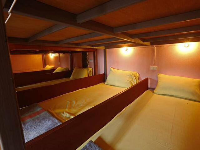 фото отеля Om Ganesh Hostel - Adults Only изображение №29